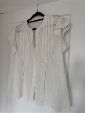 Joy Joy White Pleated Button-Front Blouse